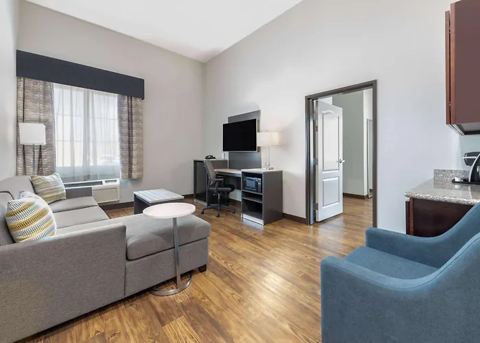 La Quinta By Wyndham Allen At The Village